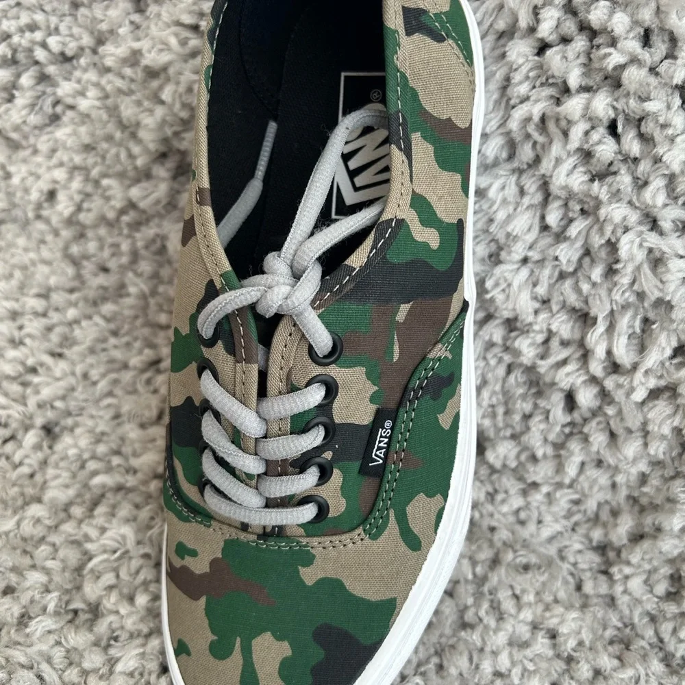 Vans new unisex shoes - Picture 2 of 6